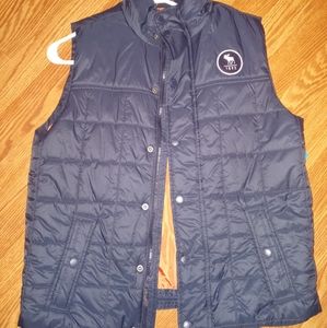 3\$25 Abercrombie 15\16 kids vest